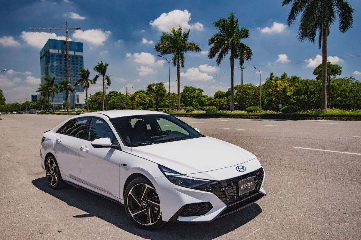 Your Guide to Car Rental in Ho Chi Minh City – DIDU Travel Car Rental Service