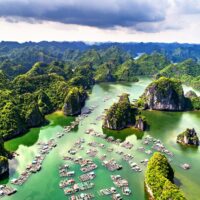 Floating,fishing,village,and,rock,island,in,",lan,ha