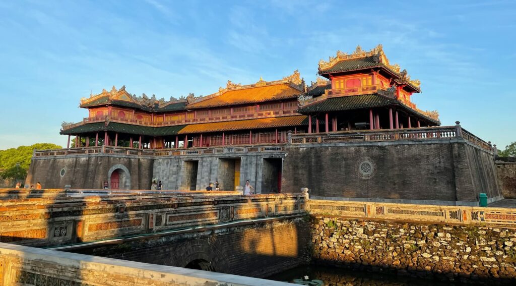 Huế